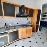 Rent 4 bedroom apartment of 120 m² in Genoa