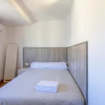 Alquilar 10 dormitorio apartamento en Valencia