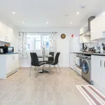 Rent 2 bedroom apartment of 753 m² in London