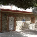 Rent 4 bedroom house of 90 m² in Acquedolci