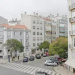 Rent 5 bedroom apartment in Lisbon