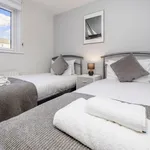 Rent 2 bedroom apartment in Brighton Marina