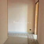 Rent 5 bedroom house of 311 m² in Reggio Calabria