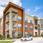 Rent 1 bedroom apartment in Plano