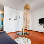 Appartement de 390 m² avec 1 chambre(s) en location à Marseille