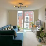 Rent 2 bedroom flat in Salford