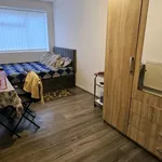 Rent 4 bedroom apartment in North West England