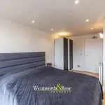 Rent 2 bedroom flat in West Midlands