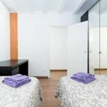 Rent 2 bedroom apartment in Barcelona