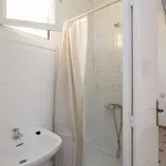 Rent a room of 280 m² in barcelona