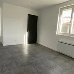 Maison de 93 m² avec 5 chambre(s) en location à Valcourt