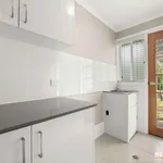 Rent 3 bedroom house in Kambah