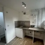 Rent 3 bedroom house in South East England