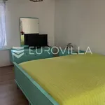 Najam 2 spavaće sobe kuća od 92 m² u Svetvinčenat