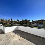 Rent 5 bedroom house of 430 m² in Marbella