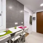 Rent a room of 75 m² in barcelona