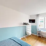 Appartement de 13 m² avec 4 chambre(s) en location à Évry