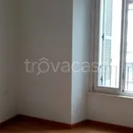 Affitto 2 camera appartamento di 56 m² in Milano