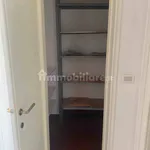 Rent 3 bedroom apartment of 90 m² in Genoa