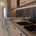 3-room flat via Abeti, Melegnano