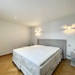 Huur 2 slaapkamer appartement van 120 m² in SAINT-GILLES