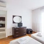 Rent 1 bedroom apartment of 60 m² in milan