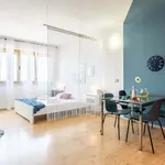 Rent 1 bedroom apartment of 40 m² in Livorno