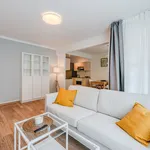 Rent 1 bedroom apartment of 62 m² in Berlin