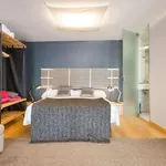 Rent 1 bedroom apartment of 80 m² in barcelona