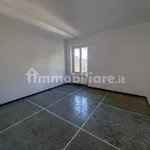 Affitto 2 camera appartamento di 53 m² in Genoa