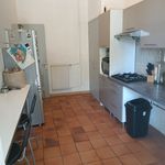 Appartement de 75 m² avec 3 chambre(s) en location à NARBONNET