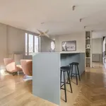 Appartement de 110 m² avec 2 chambre(s) en location à lyon