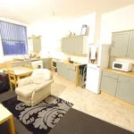 Rent 5 bedroom flat in Yorkshire And The Humber