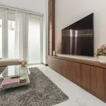 Rent 1 bedroom apartment of 635 m² in Madrid