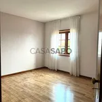 Rent 3 bedroom house of 360 m² in Vila Nova de Gaia