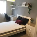 Rent 6 bedroom house in North East England