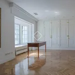 Rent 7 bedroom house of 1 m² in Madrid