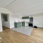 Appartement de 79 m² avec 4 chambre(s) en location à PORNIC