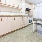 Rent 5 bedroom apartment in Valencia