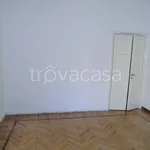 Rent 4 bedroom apartment of 144 m² in Milano