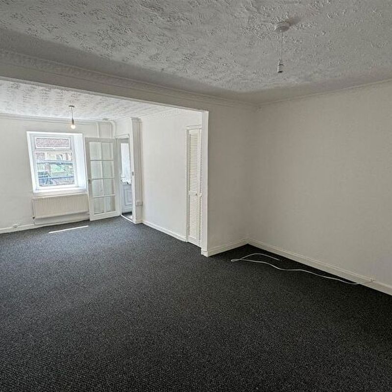 2 Bedroom Property To Rent In King Street, Sirhowy, Tredegar, NP22