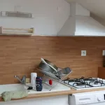 Appartement de 38 m² avec 3 chambre(s) en location à Saint-Étienne