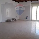 Rent 3 bedroom house of 80 m² in Bagheria