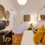 Rent a room in lisbon