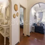 Affitto 2 camera appartamento di 65 m² in Firenze