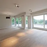 Rent 3 bedroom house of 241 m² in Uccle - Ukkel