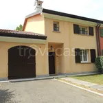 Rent 4 bedroom house of 155 m² in Bogogno