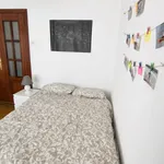 Rent 4 bedroom apartment in Bilbao