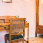 Rent a room of 170 m² in madrid