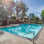 Rent 1 bedroom apartment in Irvine